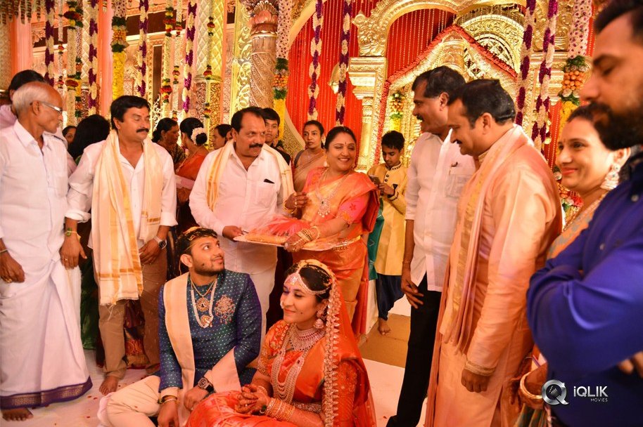 Celebs-at-Bandla-Ganesh-Brothers-Daughter-Ashritha-Wedding-Photos
